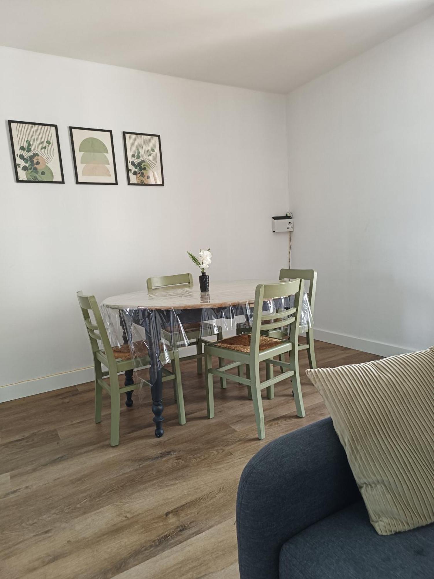 Appartement Proche Centre Ville / 3 Chambres بيربينيو المظهر الخارجي الصورة