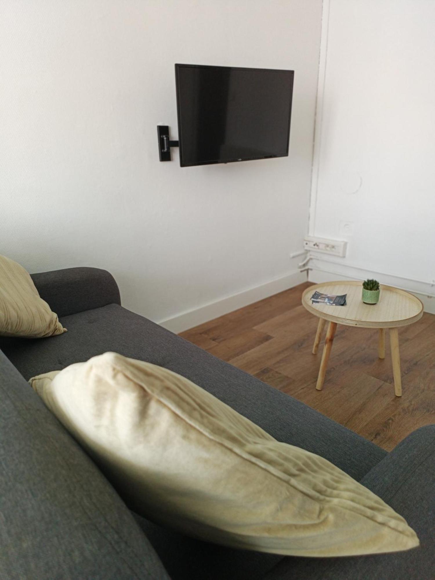 Appartement Proche Centre Ville / 3 Chambres بيربينيو المظهر الخارجي الصورة